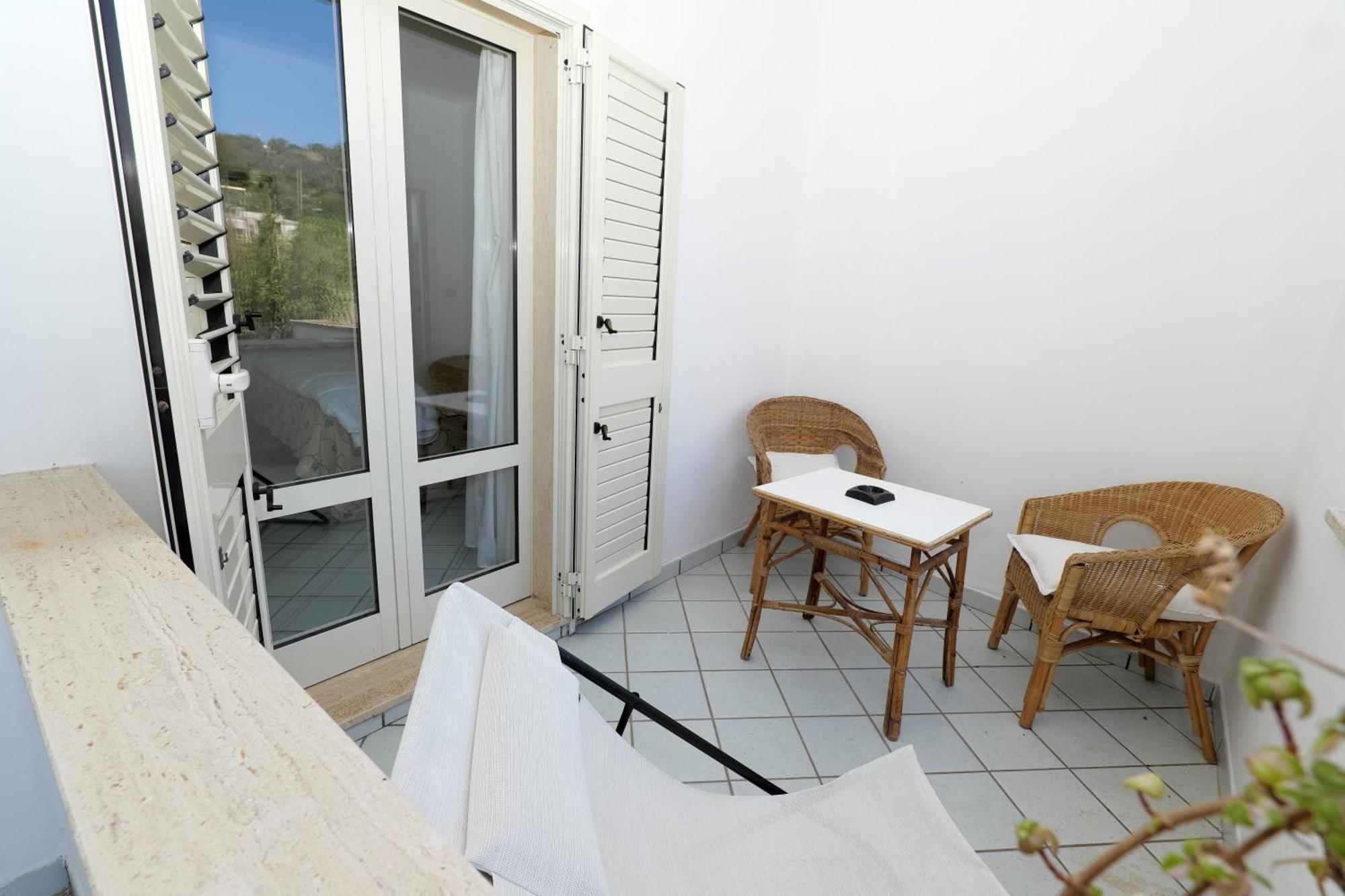 Hotel Il Vascello Marina Serra Exterior photo